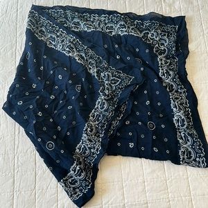 Madewell bandana? Scarf?